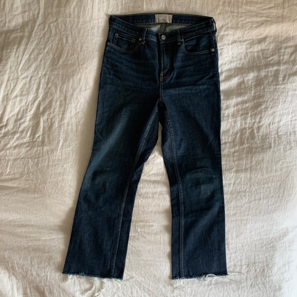Everlane kick crop jeans